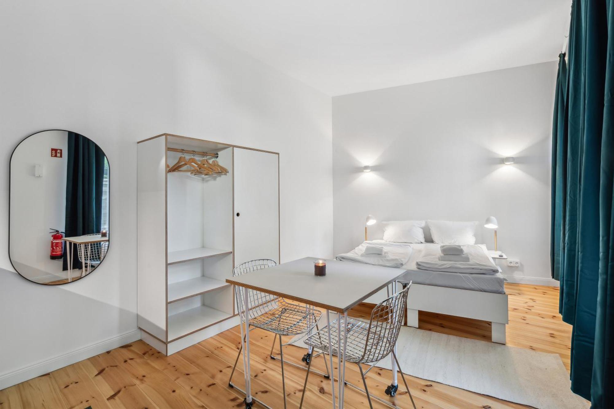 Appartamento Madflats S-bahn Friedenau Berlino